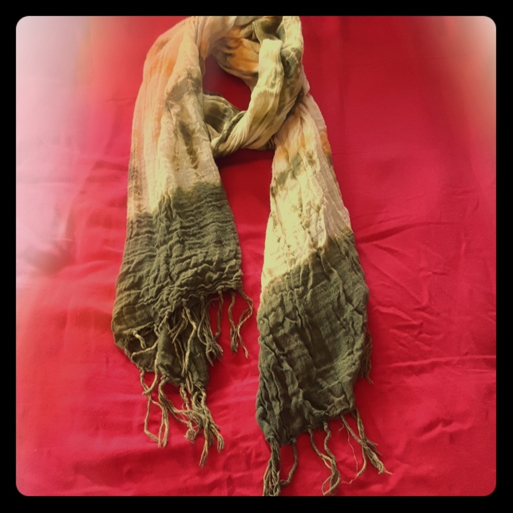 Beautiful green tie dye scarf
